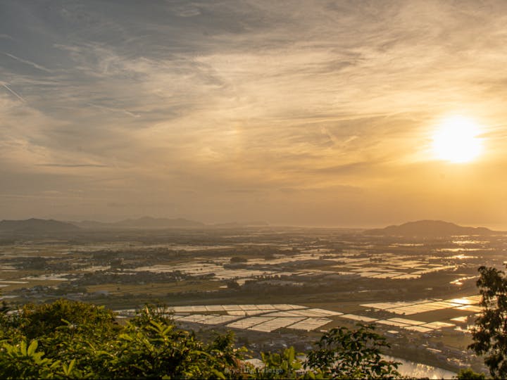 多賀町