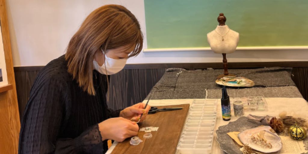  【シガリズム体験】琵琶湖が生んだ奇跡の真珠「びわ湖パール」でネックレス作り体験