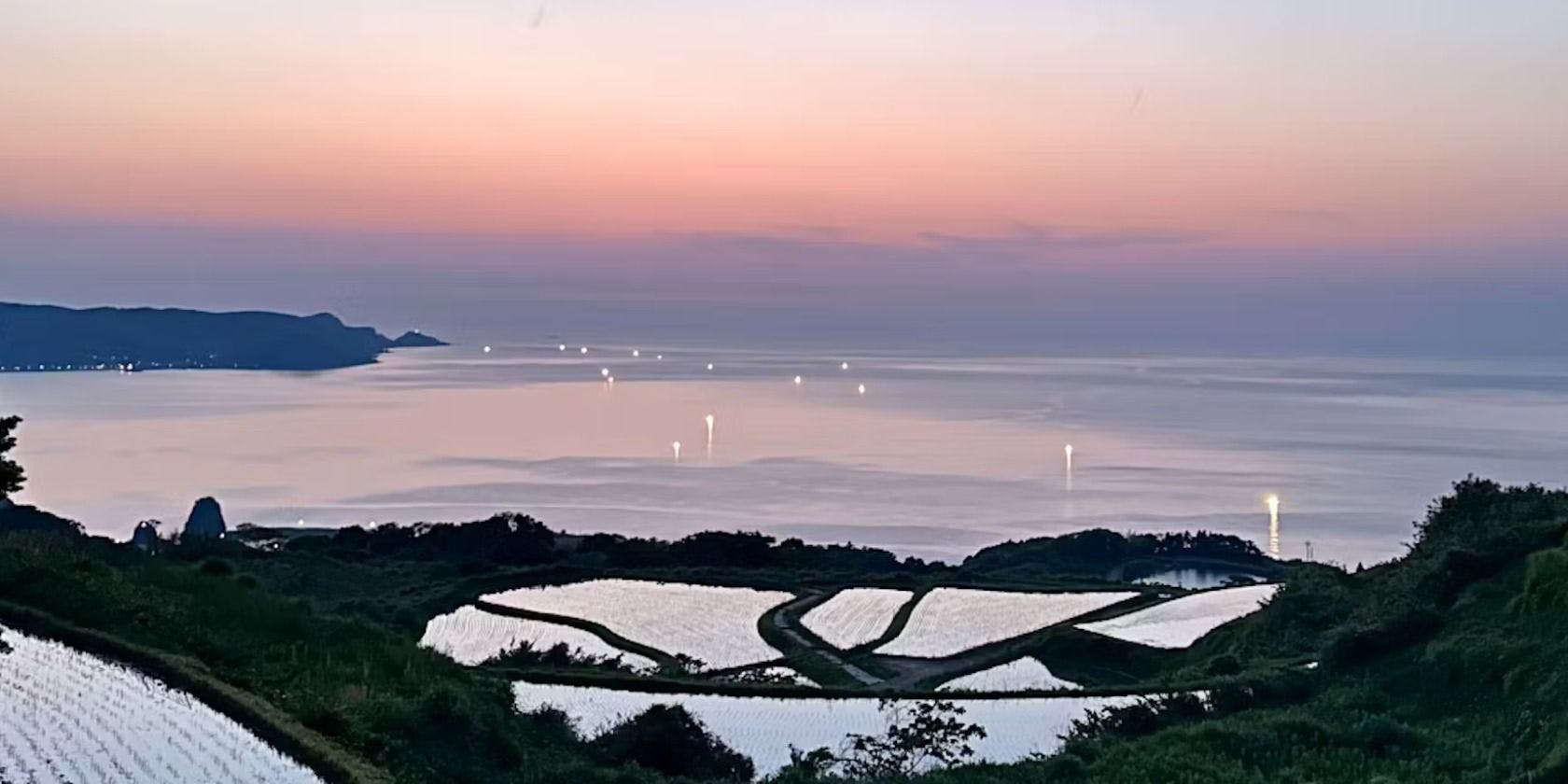 絶景スポット”東後畑棚田の漁火（いさりび）”【山口県長門市】(山口県
