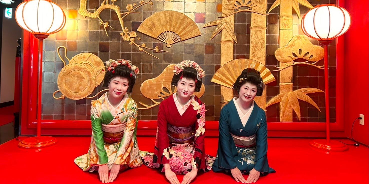 明治～昭和初期 一木作 備前焼 踊る娘像 扇子 陶像 百姓 農家 舞妓 舞姫 優雅に酒田舞娘と絶品懐石 料亭改修し茶屋を再現 山形・相馬樓 味・旅