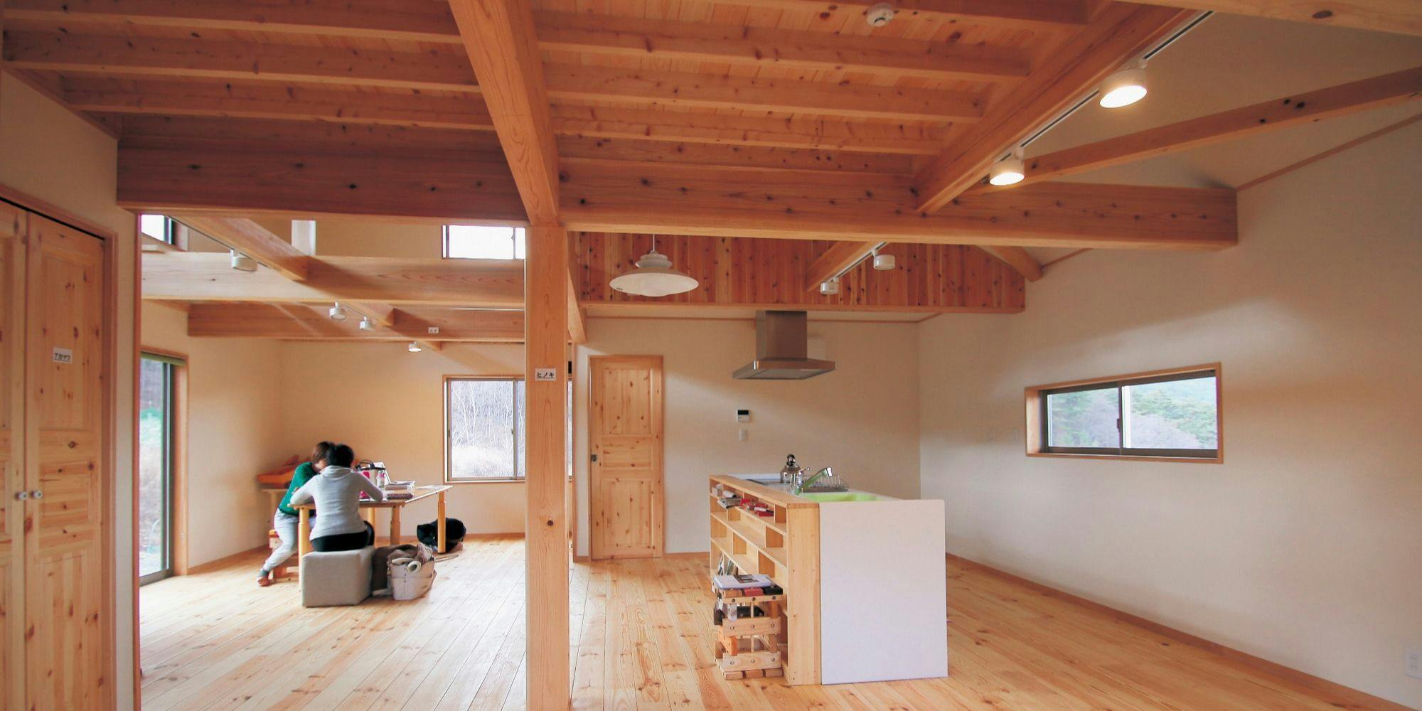 🌲木の家って涼しい🏠さわやかな夏の信州を体感！⌂暮らすように滞在