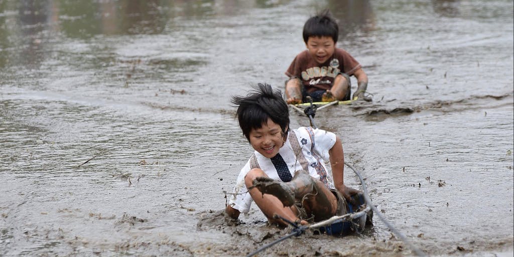 6 30開催 童心に戻って田んぼで泥遊びしませんか 移住スカウトサービス Smout スマウト 6 30開催 童心に戻って田んぼで泥遊びしませんか 移住スカウトサービス Smout スマウト