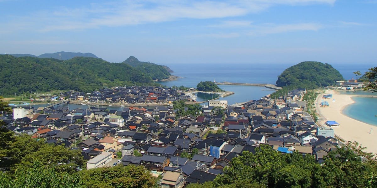 ー関西トップクラスの美しい浜 竹野浜 まで徒歩3分圏内に暮らすー 移住家族と子育てランチトーク 東京 開催します