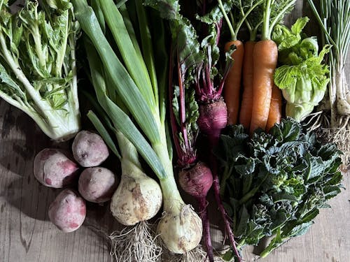 中里自然農園から生まれる味に触れてください！