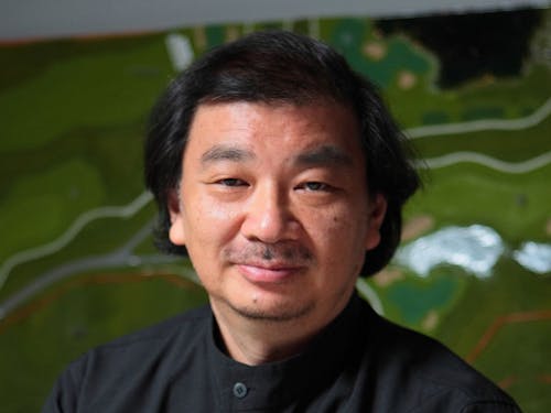 審査委員長は世界的建築家の坂茂氏