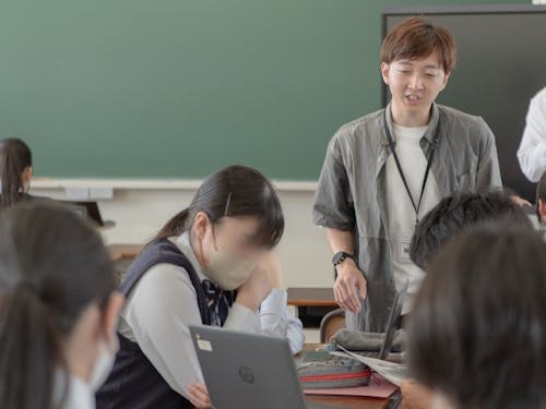 「総合的な探究の時間」授業風景
