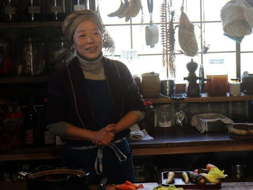 農家民宿を核としたグリーンツーリズム事業の開業を目指す坂本隊員