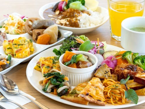 旬の野菜を味わえるベジフルキッチンの料理