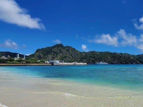毎日、海の色空の色も変わるのも、毎日眺めていても飽きません。
