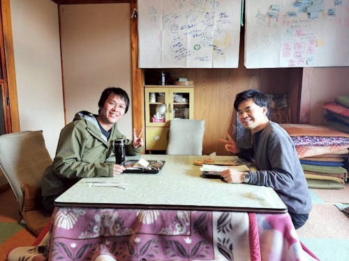 地元の起業家や移住者との意見交換の様子