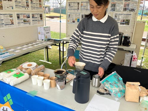 コーヒー試飲風景