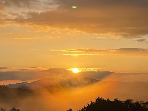 所有者さんから頂いた朝日の風景写真