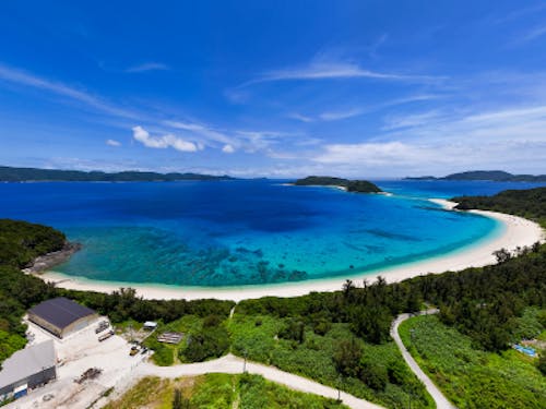【座間味島の絶景】息を呑むほどのケラマブルー