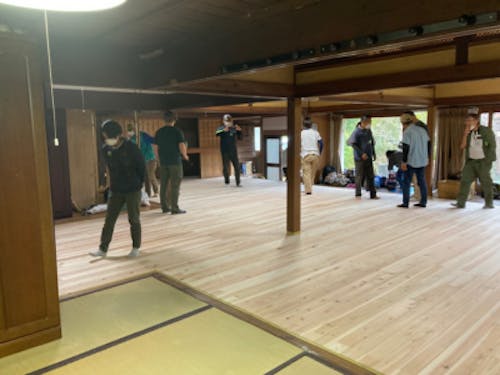 築100年余の空き家をリノベーション