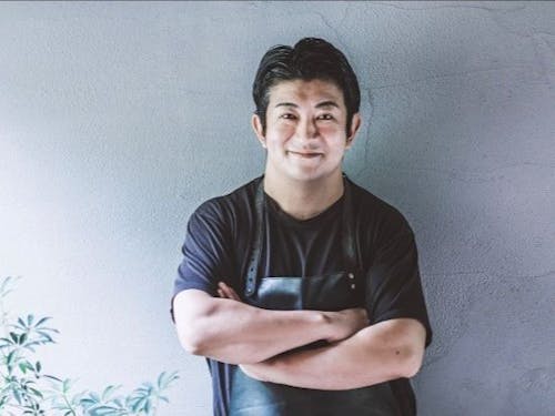 プロジェクトに参画する鈴木啓泰シェフ