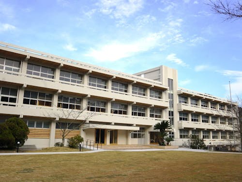 富士町 廃校を活用した「古湯キャンプ」