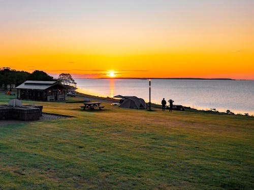 澄んだ空気と潮の香りに包まれて、希望の満ちた一日が始まります。