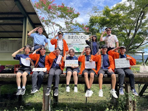 高千穂高校生と高千穂あまてらす鉄道との共同探求プロジェクトの様子