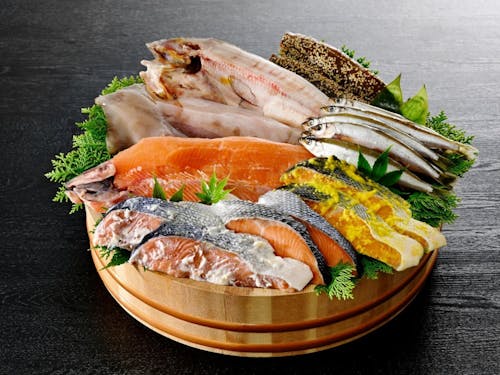 五感で味わう至高の海の幸。あふれる旨みと、とろける鮮度があなたを感動させます。