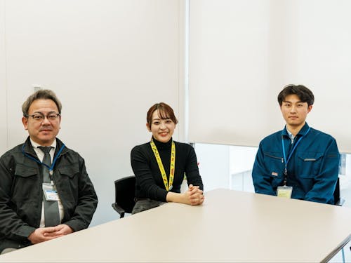 受け入れチーム左から、伊藤班長、高橋さん、畔上さん。