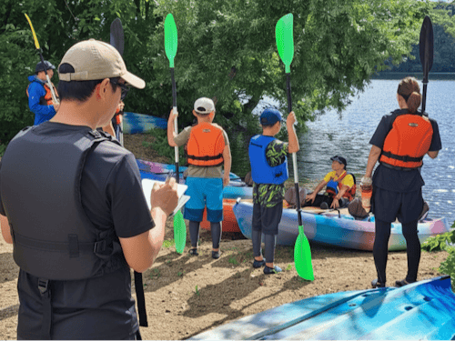 最初は“同行研修”から