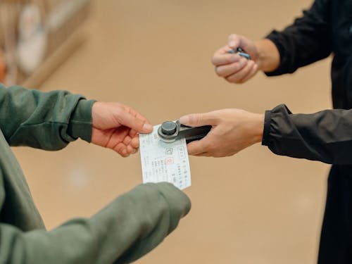 島民はもちろん、観光客やビジネス客など多くのお客様にとって欠かせない客船です。