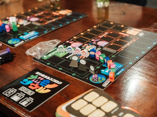 ボードゲーム『ナニモノソウル』