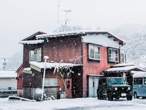 DIY物件の外観。防寒対策必須です！