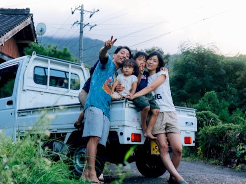 家を購入した記念に家族とパシャリ（編集部もゆ）