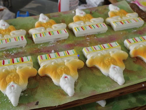 飴屋本舗さんで作られている天神講のお菓子!(作成途中部分)