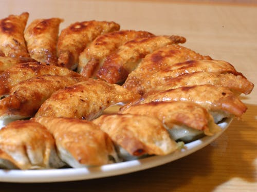 福島名物の「円盤餃子」が楽しめます！