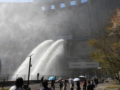 日本屈指の大放流でずぶ濡れに!!