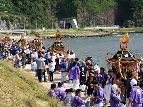 地域の絆を繋いでいる能登の祭り(冨木八朔祭礼)