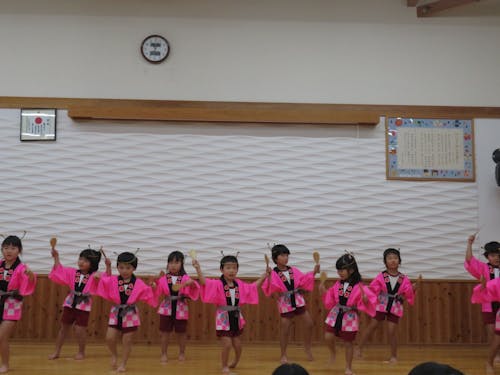 島の民謡は、子どもから大人までみんなが踊れます!