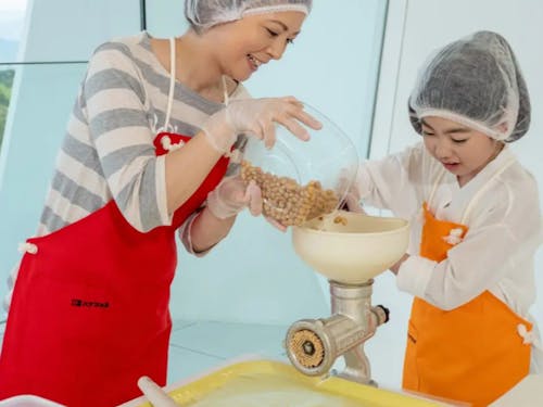 1組約2kgのみそを仕込みます、手前みそは格別です。