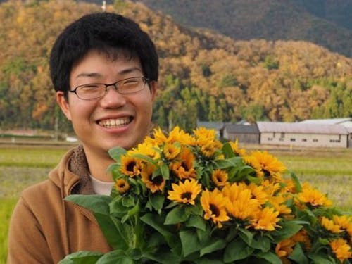 Bar移住のマスター/心理学科卒業のヒアリング力でゲストの魅力を引き出します