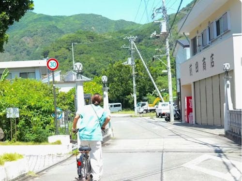 自転車での移動が便利。母島は自転車で大抵なところは回れます。
