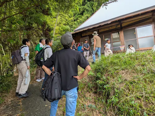 先輩移住者さんのお家見学の様子