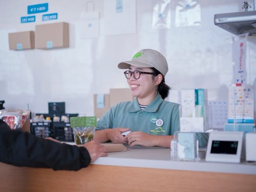 春～秋の繁忙シーズンには観光業を！（一例）