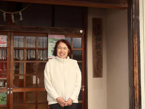 深山和紙職人の髙橋惠さん