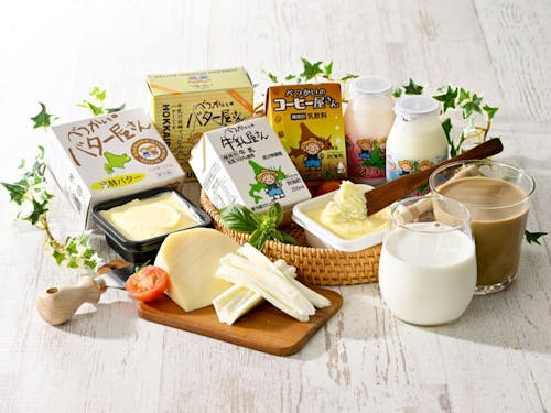 牛たちの幸せが詰まった濃厚な味わい。搾りたての感動を、別海町で味わいませんか?