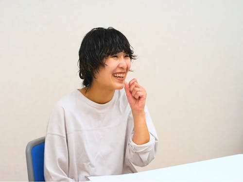 地元・三条市出身の高橋さん。育児休暇を経てパート職員として復帰。3人の子育て中。