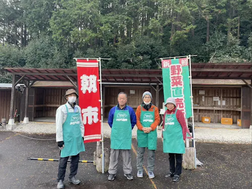 四村川活性化委員会のメンバー