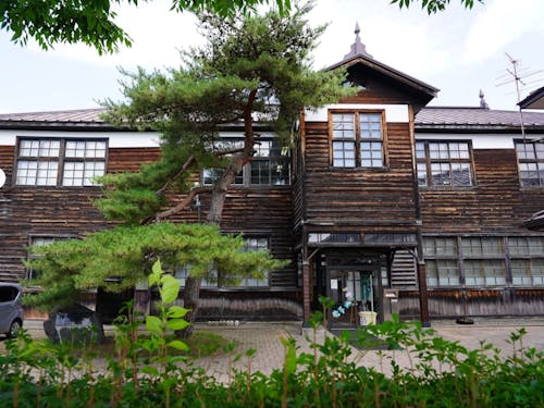 趣のある建物も残っている軽米町