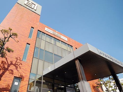 60年以上の歴史を有する、 新居浜トップクラスの「まちづくり」の会社