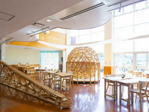 開放感あふれるロビー