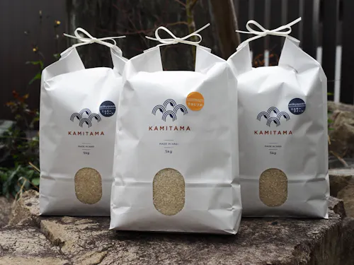 おしゃれなブランド袋に身を包んだKAMITAMA RICEは、贈答品としても人気