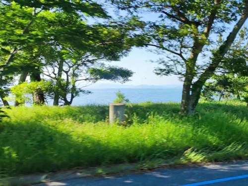 昼のさざなみ街道