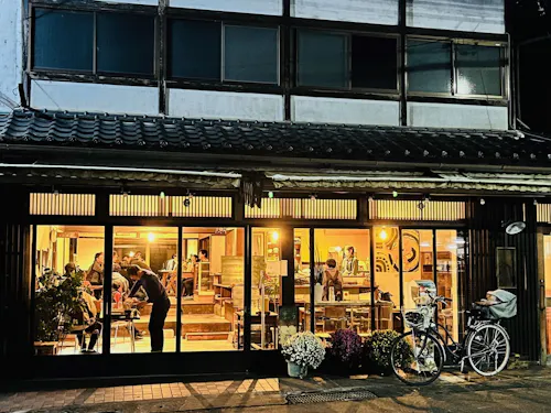 ここに行けば誰かに出会えるゲストハウス