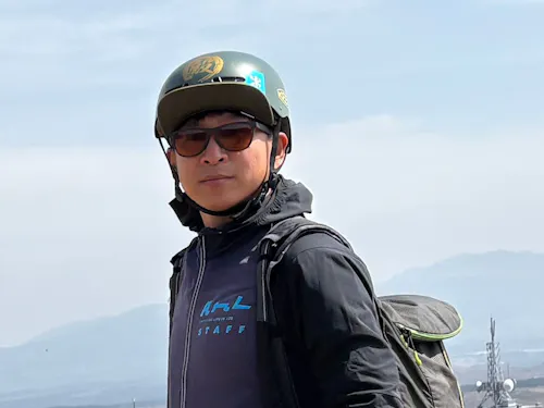 タンデム・パイロットの出立ち